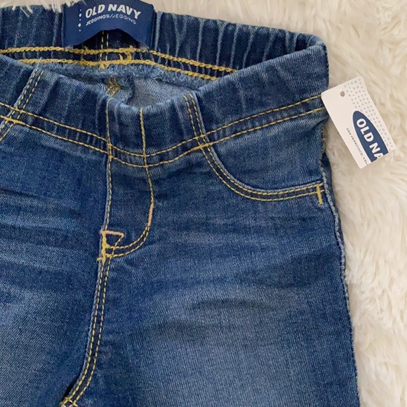 ON Toddler Girl Stretch Jeggings - Picture 2 of 3